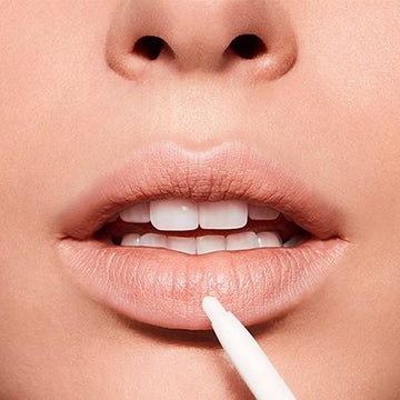 Bourjois Miraculous Contour Universal Lip Liner + Primer - Transparent - Branded Beauty